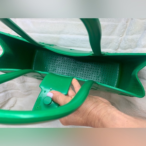 Green Tote Bag - Picture 5 of 8